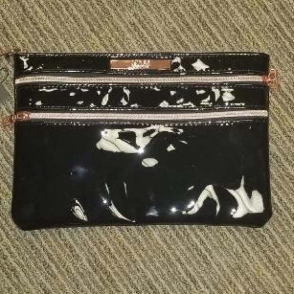 Jones of New York Black & Rose Gold Pouch